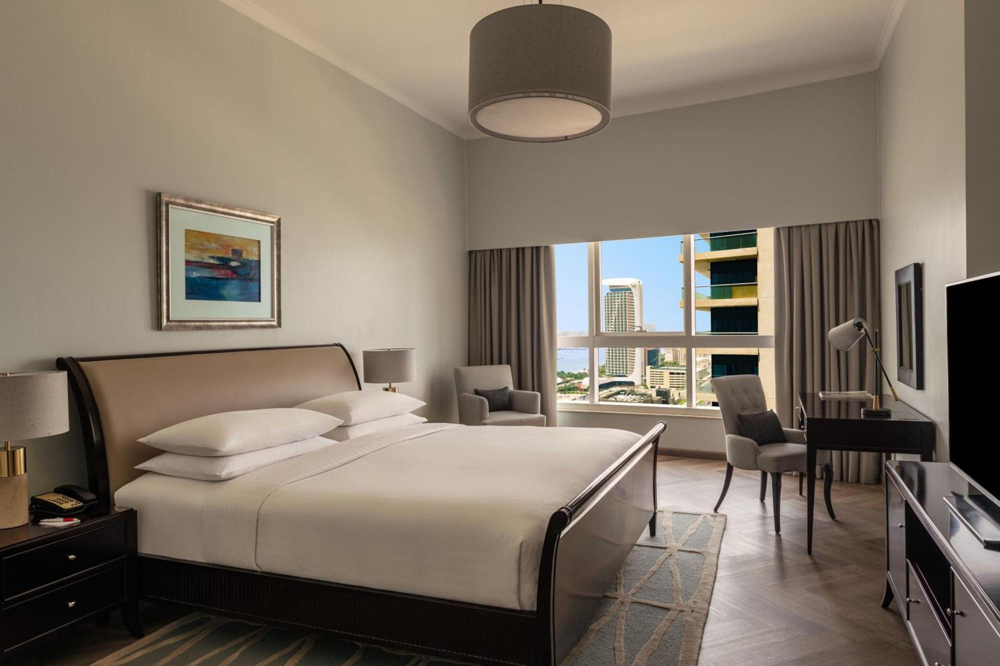 Dubai Marriott Harbour Hotel And Suites Exterior photo