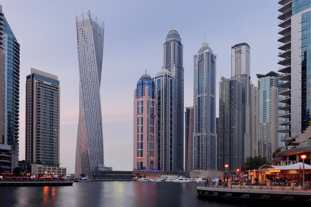 Dubai Marriott Harbour Hotel And Suites Exterior photo